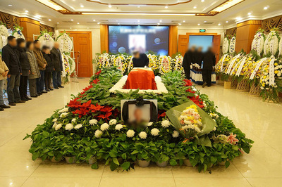 北京丧葬一条龙服务咨询电话多少?在八宝山办殡葬一条龙多少钱?